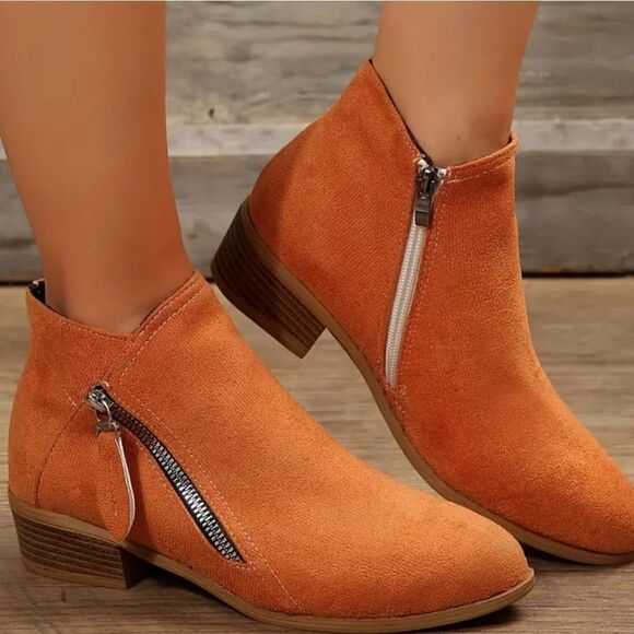 TIME & TRU WOMEN'S ZIPPER CLOSURE BOOTIE - Picture 16 of 16